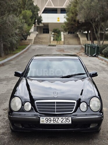 Mercedes E 220 2000, 573,000 km - 2.2 l - Bakı