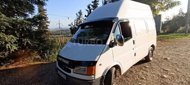 Ford Transit 2000, 325,005 km - 2.5 l - Quba