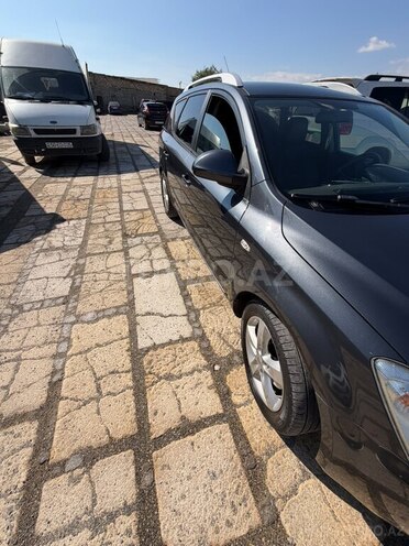 Kia  2008, 256,386 km - 1.6 l - Bakı