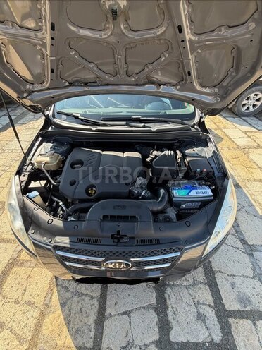 Kia  2008, 256,386 km - 1.6 l - Bakı