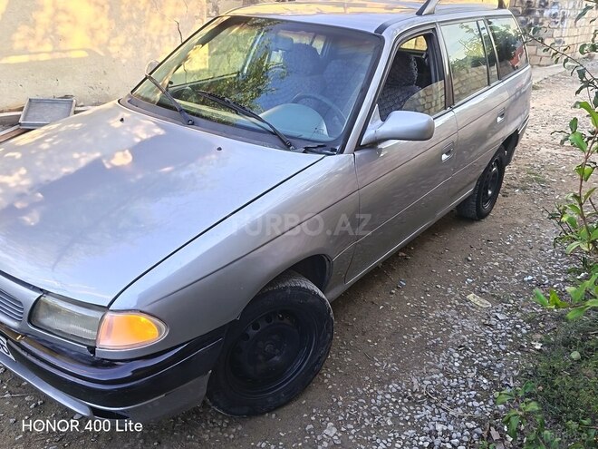 Opel Astra 1995, 659,440 km - 1.6 l - Sumqayıt