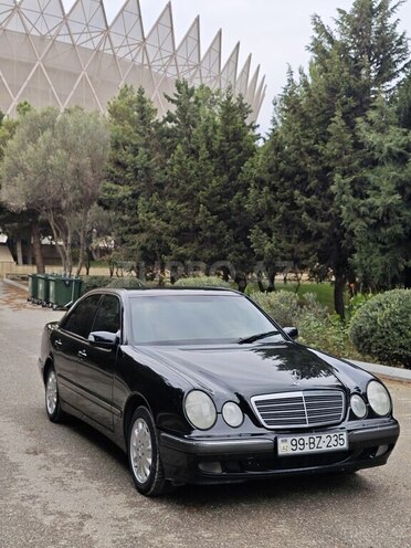 Mercedes E 220 2000, 573,000 km - 2.2 l - Bakı