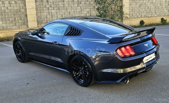 Ford Mustang 2015, 125,000 km - 2.3 л - Bakı