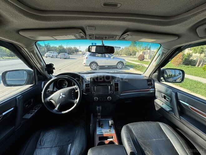 Mitsubishi Pajero 2007, 306,000 km - 3.0 л - Bakı