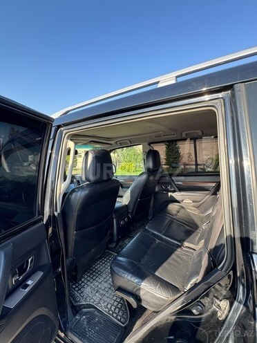 Mitsubishi Pajero 2007, 306,000 km - 3.0 л - Bakı