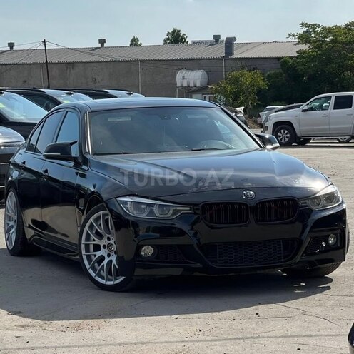 BMW  2015, 339,784 km - 2.0 l - Bakı