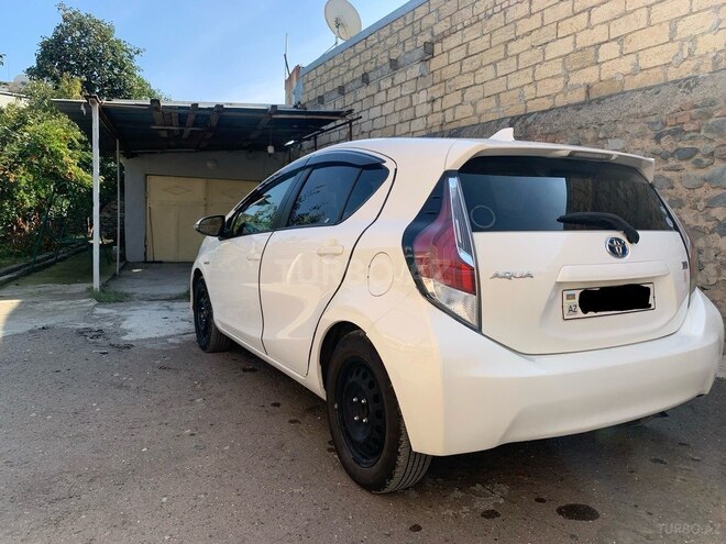 Toyota Aqua 2017, 150,000 km - 1.5 l - Gəncə