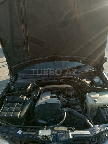 Mercedes C 180 1999, 394,000 km - 1.8 l - Bakı