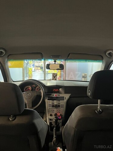 Opel Astra 2009, 250,000 km - 1.4 l - Xırdalan