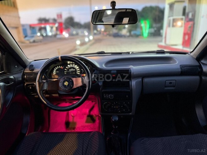 Opel Astra 1995, 365,000 km - 1.8 l - Sumqayıt