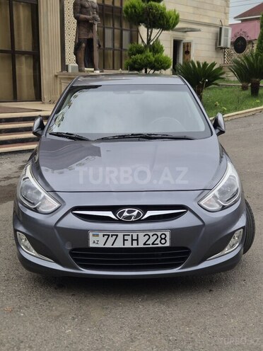 Hyundai Accent 2015, 280,000 km - 1.6 l - Astara