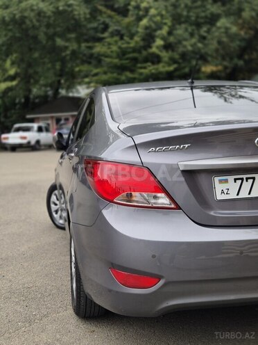 Hyundai Accent 2015, 280,000 km - 1.6 l - Astara