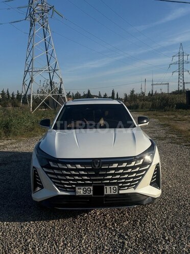 Changan  2025, 52,000 km - 1.5 l - Bakı
