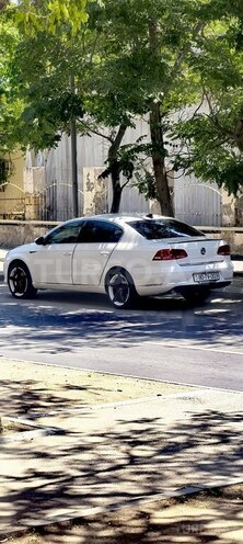 Volkswagen Passat 2011, 290,000 km - 1.8 l - Bakı