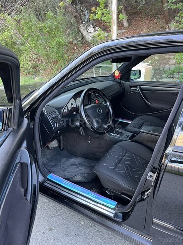 Mercedes C 180 1999, 415,727 km - 1.8 л - Bakı