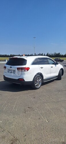 Kia Sorento 2015, 129,207 km - 2.0 l - Biləsuvar