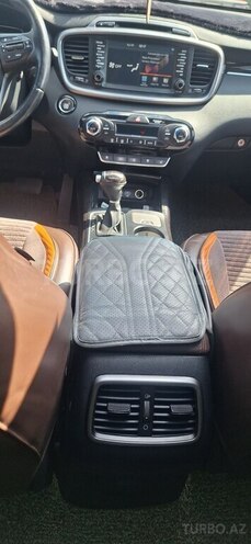Kia Sorento 2015, 129,207 km - 2.0 l - Biləsuvar