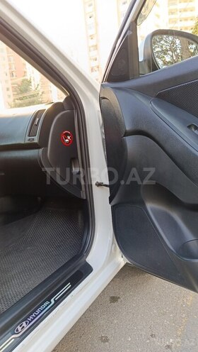 Hyundai Elantra 2010, 190,830 km - 2.0 l - Bakı