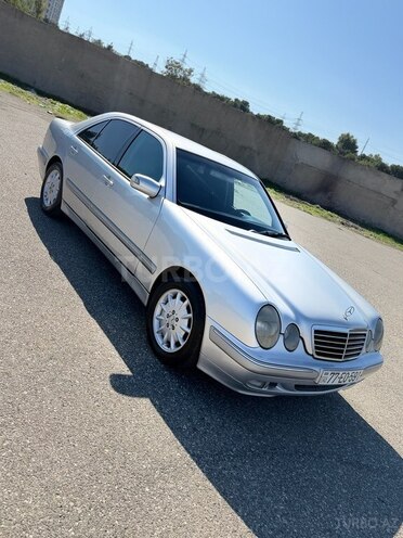 Mercedes E 240 2000, 337,542 km - 2.4 l - Bakı