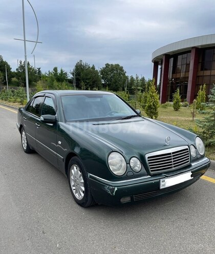 Mercedes E 240 1998, 460,000 km - 2.4 l - Bakı