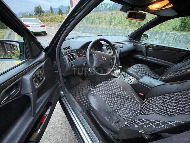 Mercedes E 240 1998, 460,000 km - 2.4 l - Bakı