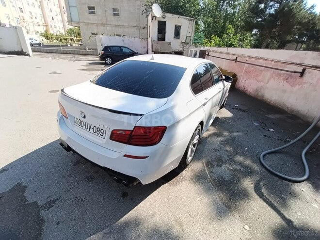 BMW 528 2014, 190,000 km - 2.0 l - Gəncə