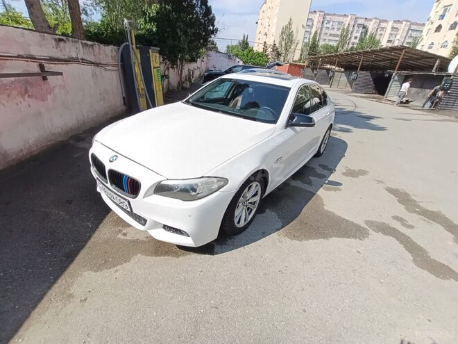 BMW 528 2014, 190,000 km - 2.0 l - Gəncə