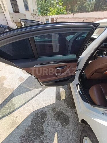 BMW 528 2014, 190,000 km - 2.0 l - Gəncə