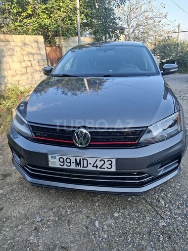 Volkswagen Jetta 2011, 302,557 km - 2.5 л - Qusar