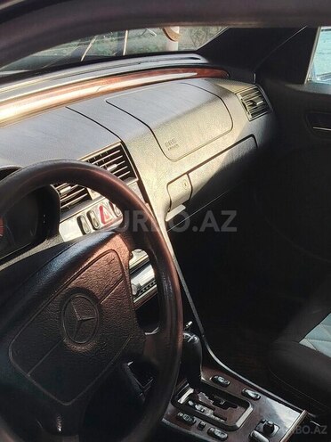 Mercedes C 240 1999, 326,420 km - 2.6 л - Hacıqabul