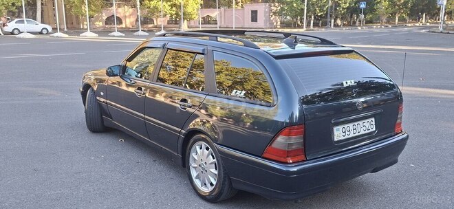 Mercedes C 180 1999, 412,328 km - 1.8 л - Mingəçevir