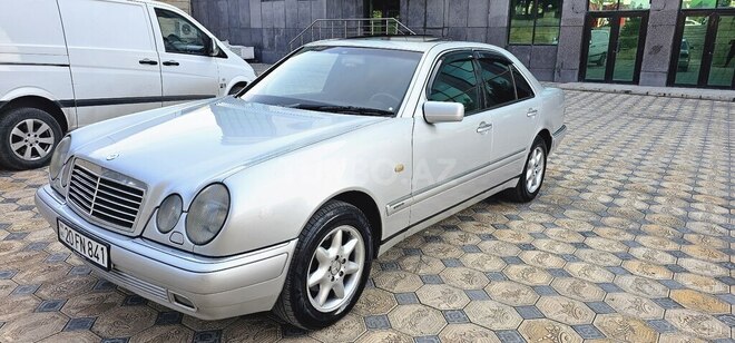 Mercedes E 300 1995, 590,000 km - 3.0 l - Gəncə