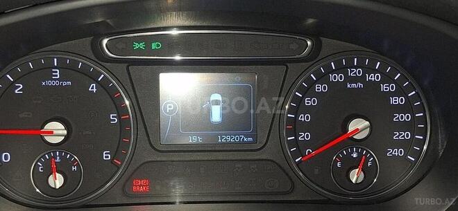 Kia Sorento 2015, 129,207 km - 2.0 l - Biləsuvar