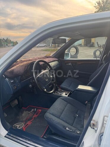 Mercedes C 200 1994, 393,000 km - 2.0 л - Saatlı