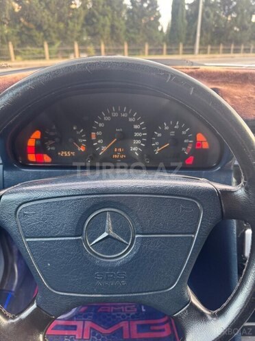 Mercedes C 200 1994, 393,000 km - 2.0 л - Saatlı