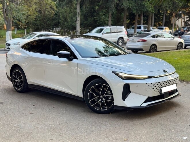 Changan  2024, 10,200 km - 1.5 l - Bakı