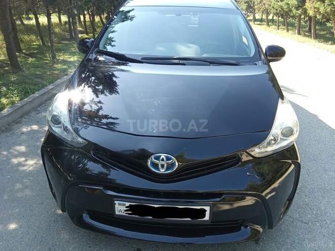 Toyota Prius V 2015, 289,633 km - 1.8 l - Bakı
