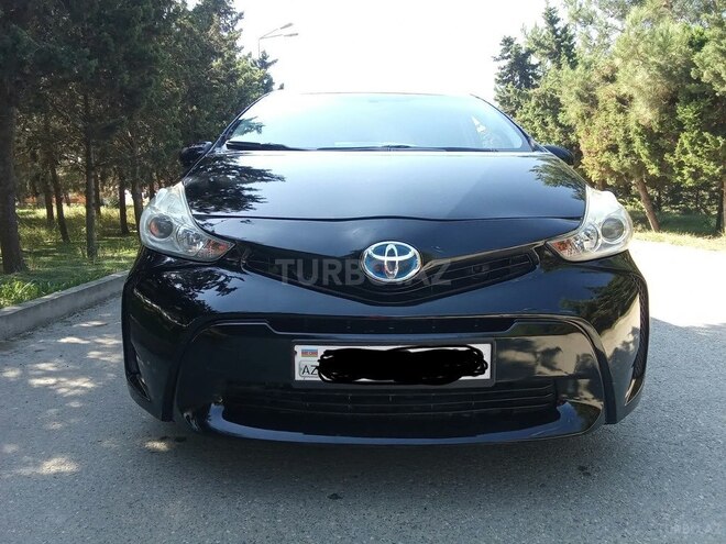Toyota Prius V 2015, 289,633 km - 1.8 l - Bakı