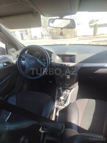 Opel Astra 2005, 288,770 km - 1.3 l - Ağcabədi