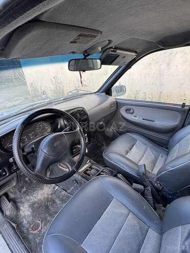 Kia Sportage 2004, 357,456 km - 2.0 l - Bakı