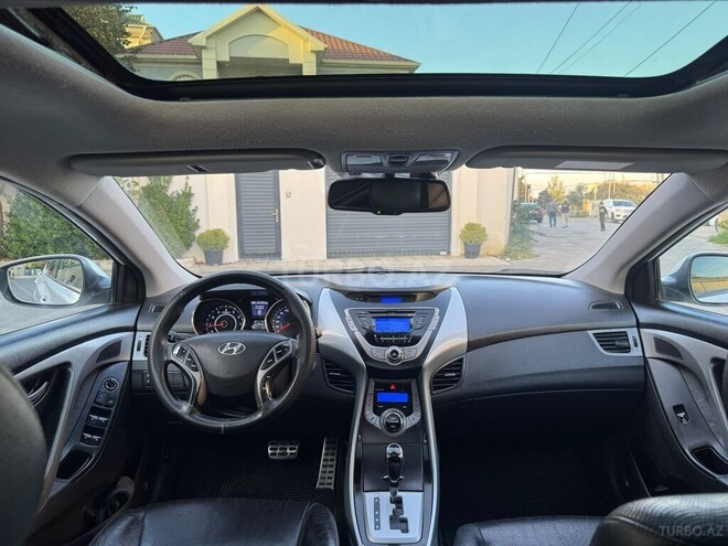 Hyundai Elantra 2013, 207,000 km - 1.8 л - Bakı