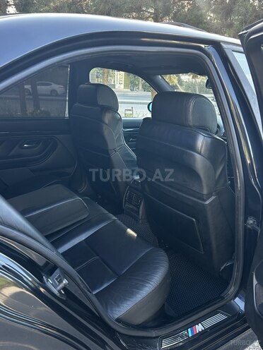 BMW 525 2003, 390,000 km - 2.5 l - Bakı