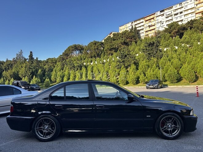 BMW 525 2003, 390,000 km - 2.5 l - Bakı
