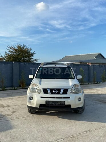 Nissan X-Trail 2010, 240,000 km - 2.5 l - Hacıqabul