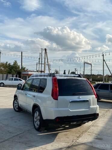 Nissan X-Trail 2010, 240,000 km - 2.5 l - Hacıqabul