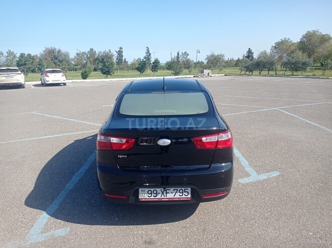 Kia Rio 2014, 133,000 km - 1.4 l - Sumqayıt