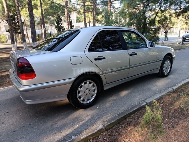 Mercedes C 200 1999, 380,000 km - 2.0 л - Sumqayıt