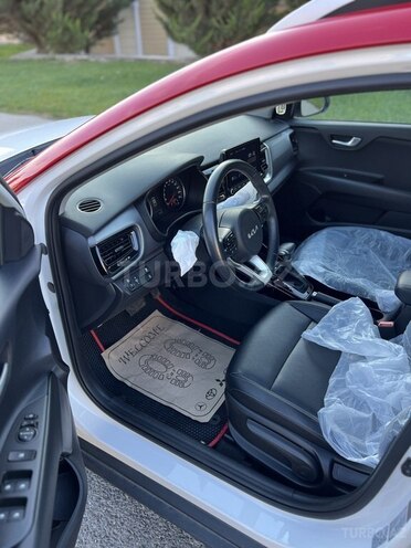 Kia Stonic 2022, 42,312 km - 1.4 л - Bakı