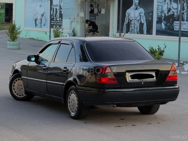 Mercedes C 180 1996, 270,000 km - 1.8 l - Bakı