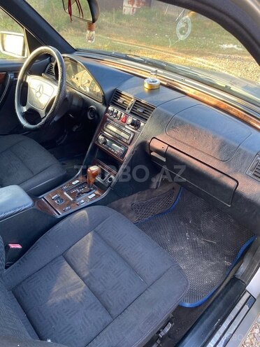 Mercedes C 220 1998, 500,000 km - 2.2 л - Mingəçevir